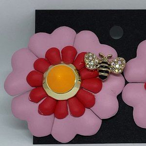 Country Club Bee Earrings